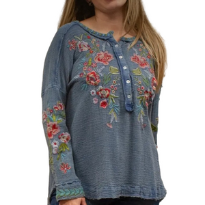 NWT WOMENS KYLA SEO S (FIT XL) DETAIL TOP